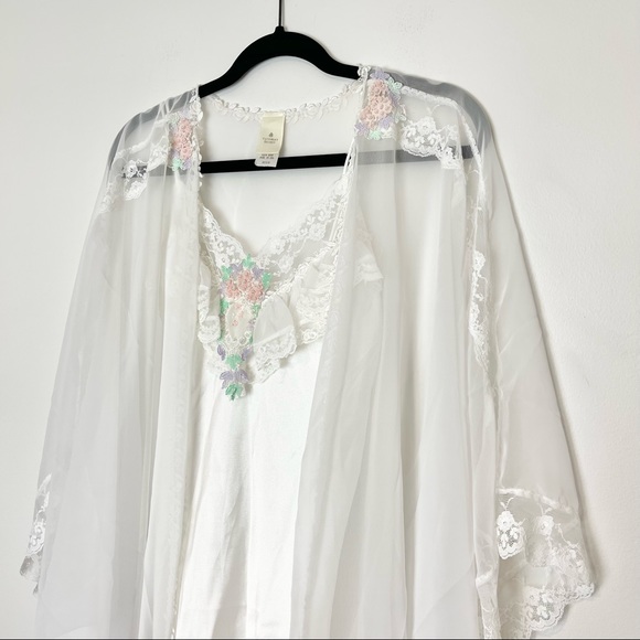 Victoria's Secret Other - Victoria’s Secret | Vintage Lace & Beaded Night Gown and Robe Set